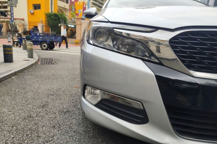 Used DS 5LS 2014 1.6T Luxury Edition THP160 Right Front Headlight