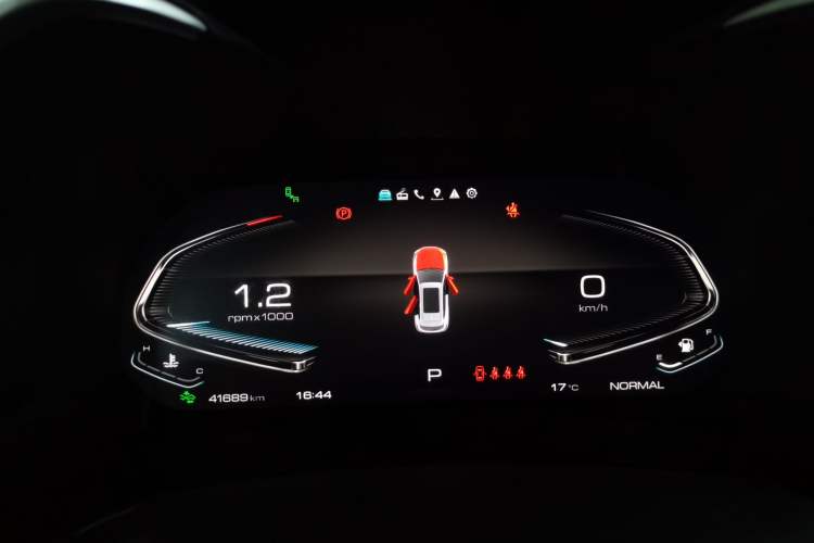 Used Wey VV6 2021 2.0T Two-Wheel Drive Smart Plus