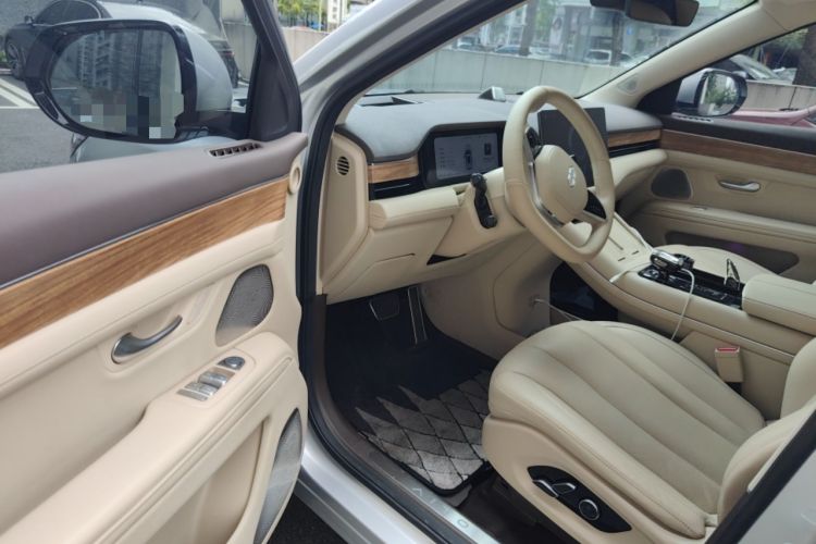 Used Hima AITO M7 2024 1.5T Rear-Drive Plus Version 5 Seats Driver Seat