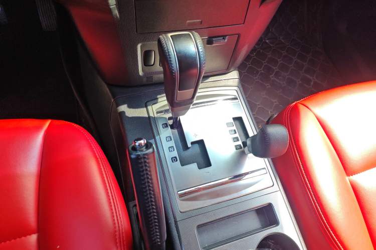 Used Mitsubishi Pajero (Import) 2018 3.0L Automatic Standard Edition
