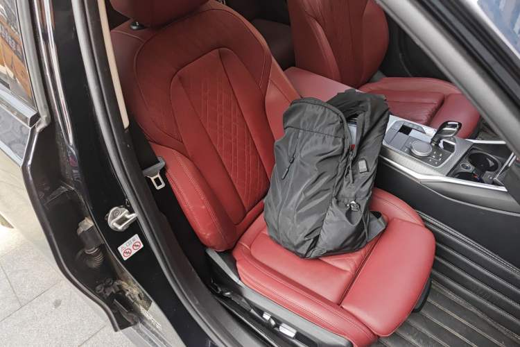 Used BMW 3 Series 2022 Updated 330i M Sport Night Edition Package Right Front Seat