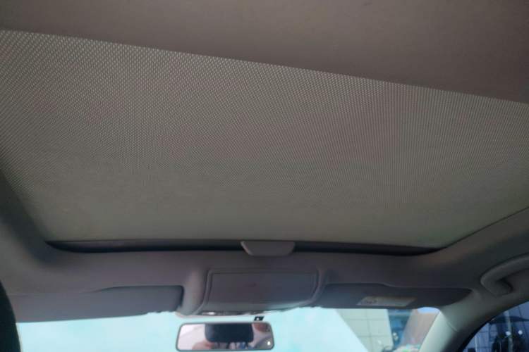 Used Volkswagen Lamando 2019 230TSI DSG Fashion Edition China VI Headliner