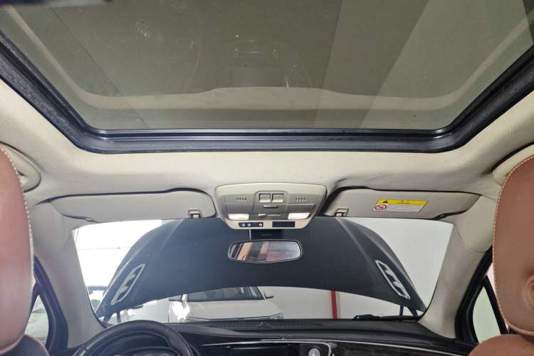 Used Buick Envision 2014 28T Four-Wheel Drive Luxury Model Headliner