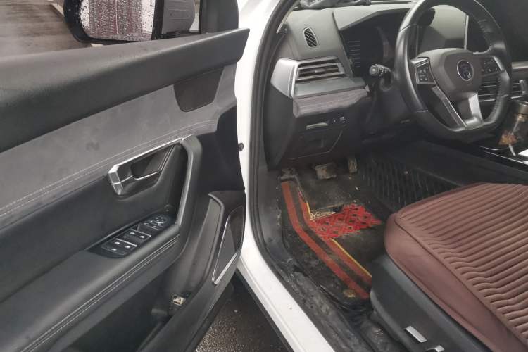 Used BYD Song Pro New Energy 2019 DM 1.5T Four-Wheel Drive Performance Edition Deluxe Model Driver Seat