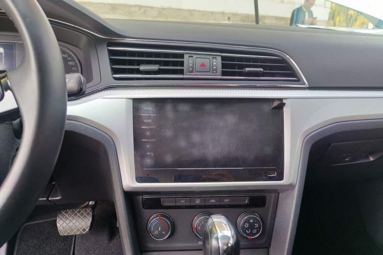 Used Volkswagen Lamando 2021 230TSI DSG Fashion Edition
