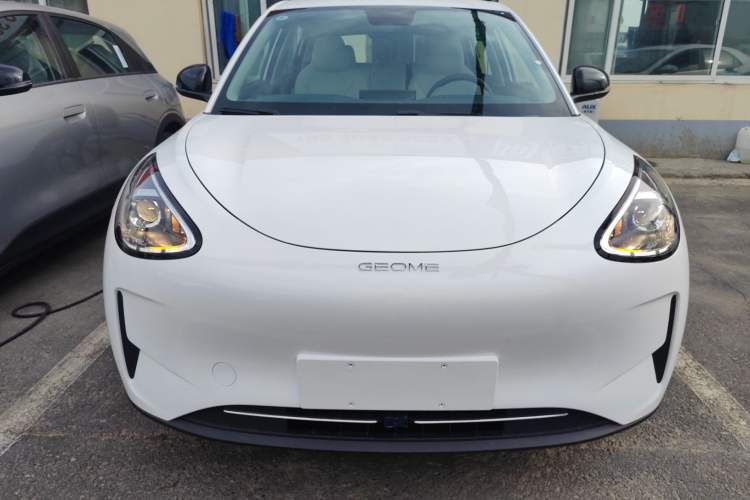 Used Geely Galaxy Geome 2026 Model 310km Youth Edition
