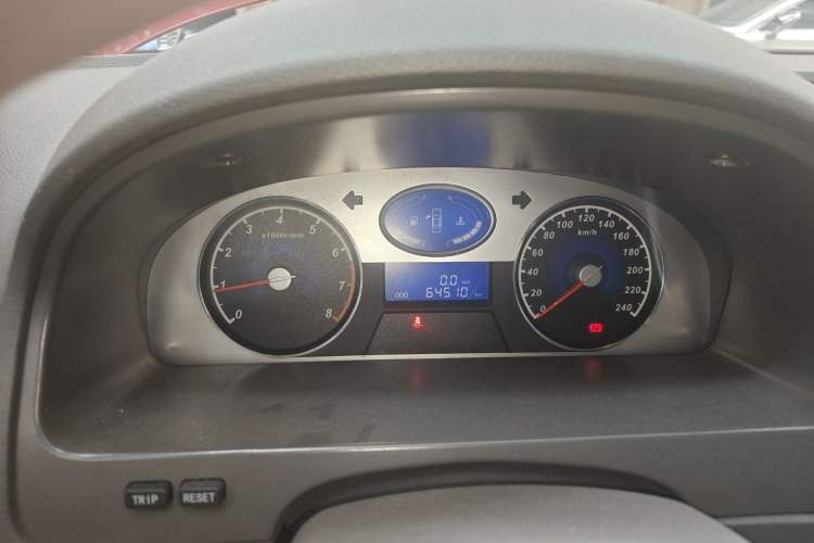 Used Geely Auto Classic Emgrand 2010 Hatchback 1.5L Manual Comfort Edition
