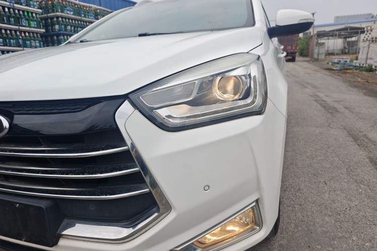 Used JAC Refine S2 2018 Smart Drive Edition 1.5L Manual Luxury Smart Model