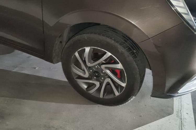 Used JAC Refine S2 2015 1.5L Manual Luxury Model