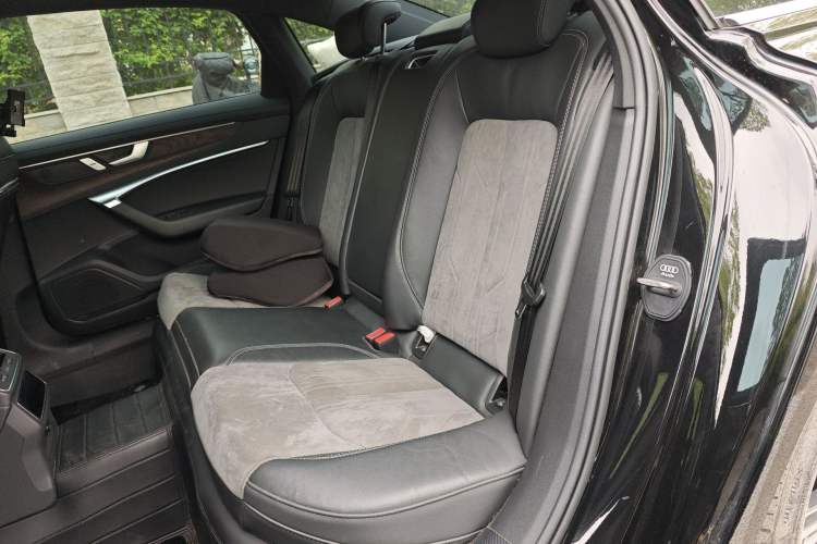 Used Audi A6L 2022 45 TFSI Prestige Dynamic Edition Left Rear Seat