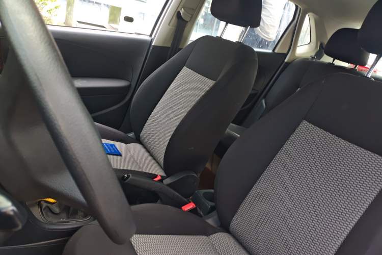 Used Volkswagen Polo 2013 1.4L Manual Fashion Edition Left Front Seat