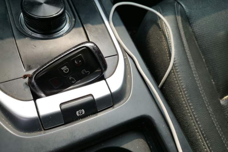 Used Land Rover Discovery Sport 2017 2.0T SE
