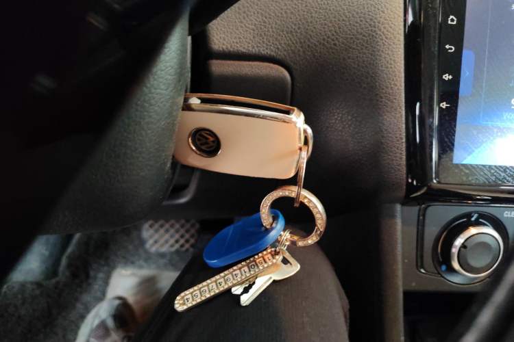 Used Volkswagen Polo 2016 1.4L Automatic Trendy Model Vehicle Key