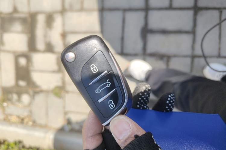 Used Peugeot 308 2014 Enjoy Edition Classic 1.6L Manual YouShang Model
