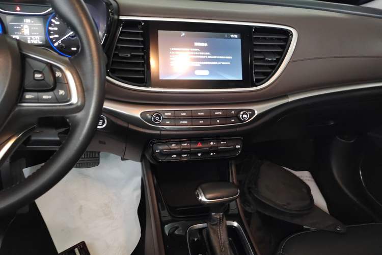 Used GAC Trumpchi GA4 2018 200T Automatic Luxury Edition Audio And AC Panel