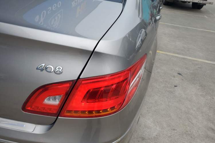 Used Peugeot 408 2013 2.0L Automatic Comfort Edition
