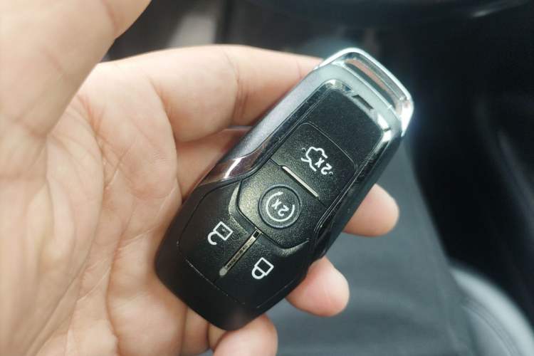 Used Lincoln MKC 2014 2.0T Four-Wheel Drive Luxury Edition
