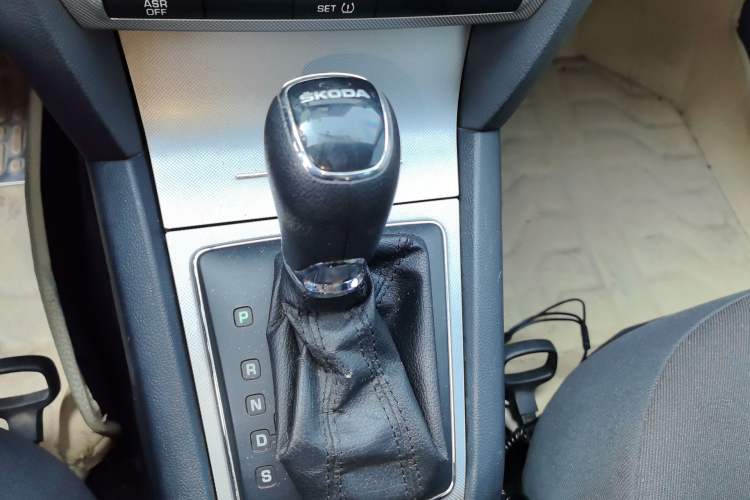 Used Skoda Octavia 2014 1.6L Automatic Yijie Edition
