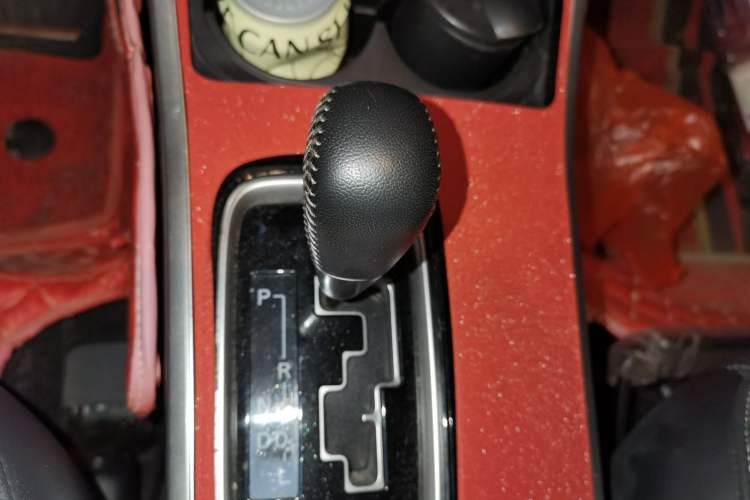 Used Mitsubishi Outlander 2021 Revised Version 2.0L Two-Wheel Drive Enjoyment Edition 5 Seats
