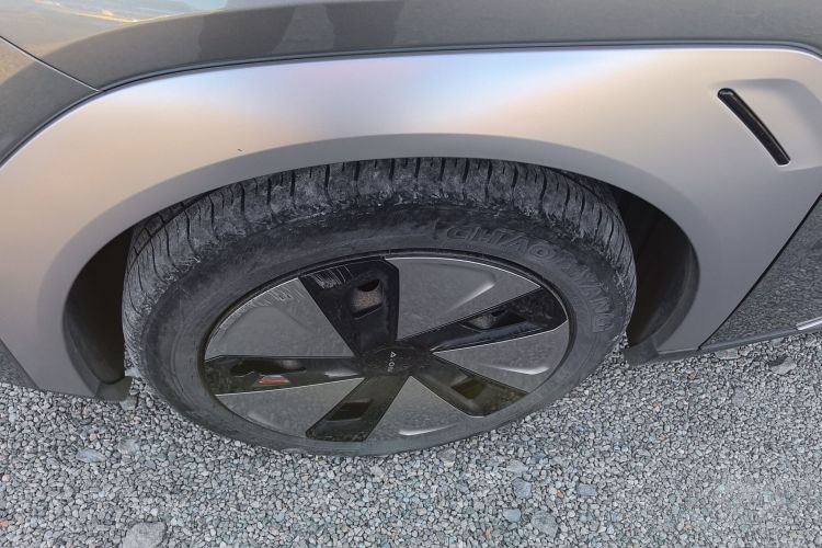 Used AION Y 2023 Younger Left Front Wheel Hub