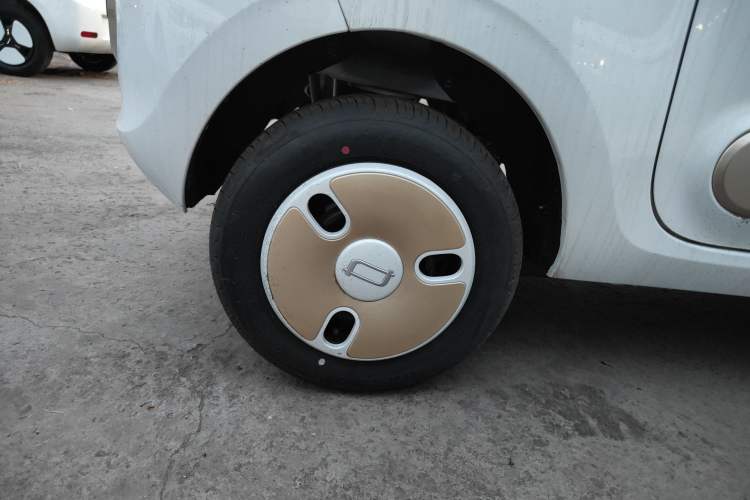 Used Bestune Pony 2026 222km Colorful Horse