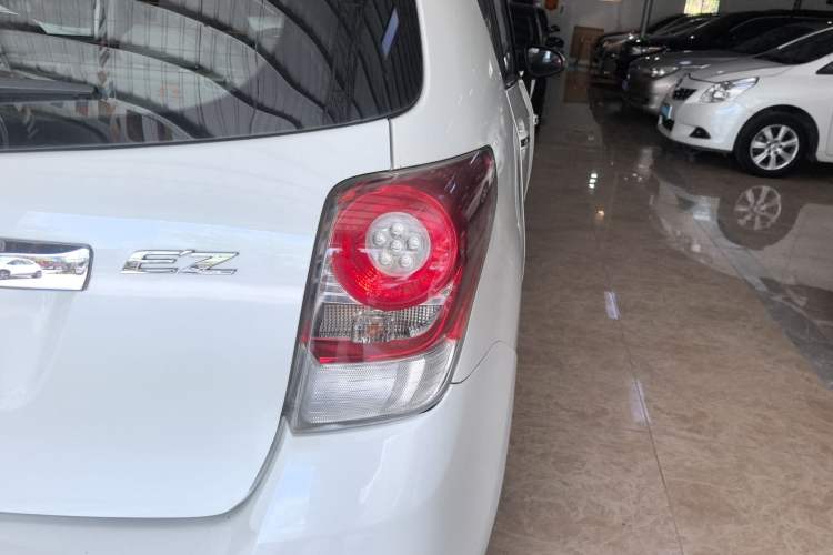 Used Toyota Verso 2014 Starlight 180E CVT Elite Edition
