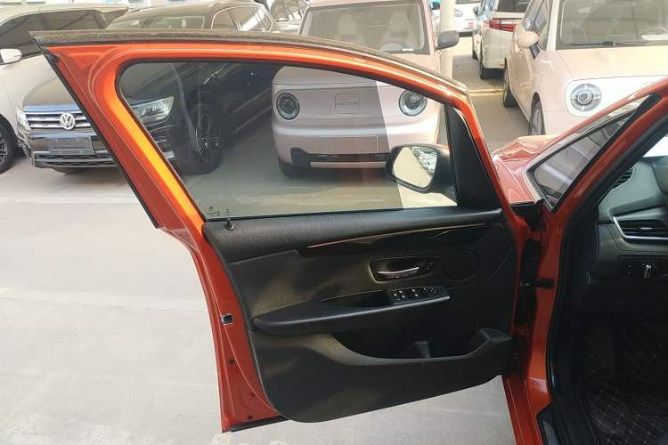 Used BMW 2 Series Active Tourer 2016 218i Sports Design Package