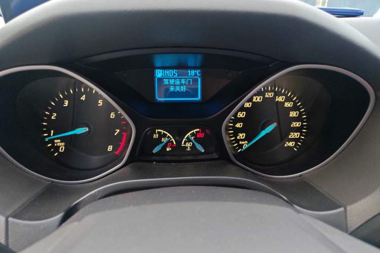 Used Ford Focus 2012 Sedan 1.6L Automatic Comfort Model Instrument Cluster