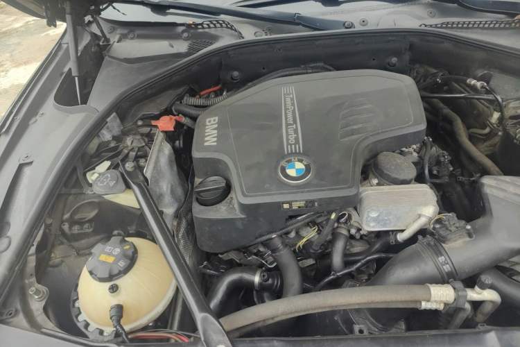 Used BMW 5 Series 2014 525Li Luxury Design Package
