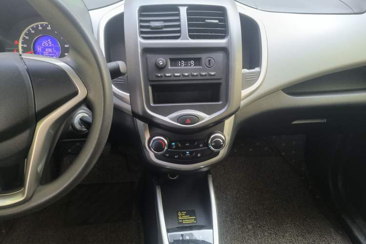 Used Oshan Benni E-Star 2021 National Edition Xin Yue Version Lithium Iron Phosphate (31.18 kWh)
