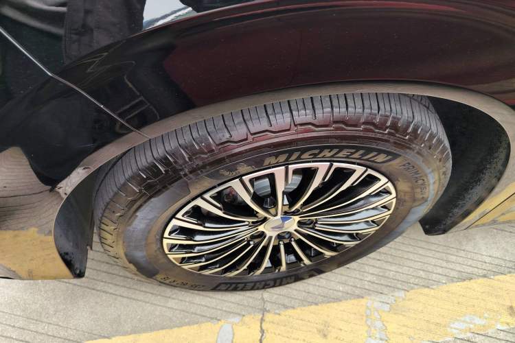 Used Denza D9 2022 EV 620 Prestige Model