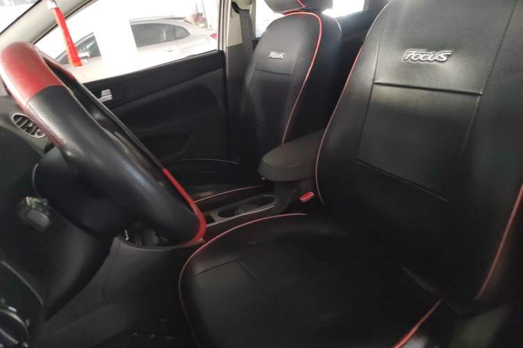 Used Ford Focus 2013 Hatchback Classic 1.8L Automatic Millionth Anniversary Edition