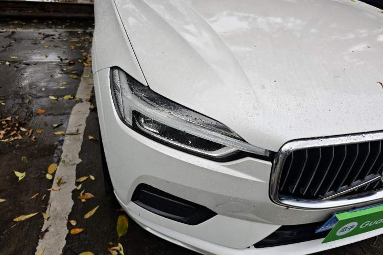 Used Volvo XC60 2019 T5 4x4 Smart Edition China VI Standard