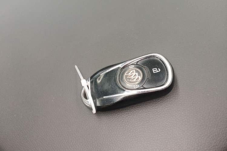 Used Buick GL6 2018 18T 6-Seater Prestige Model
