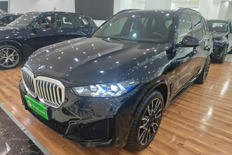 Used BMW X5 2023 xDrive 40Li M Sport Night Edition Package