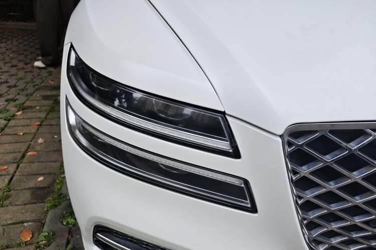 Used Genesis G80 2021 2.5T Rear-Drive Flagship Edition Right Front Headlight