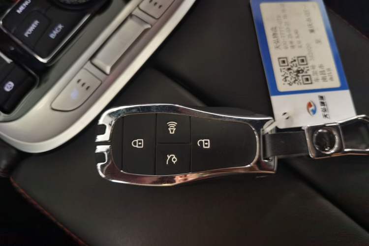 Used BAIC Off-Road BJ40 2023 2.0D Automatic Four-Wheel Drive Blade Hero Edition Adventurer Type (with Front and Rear Electronic Locks)