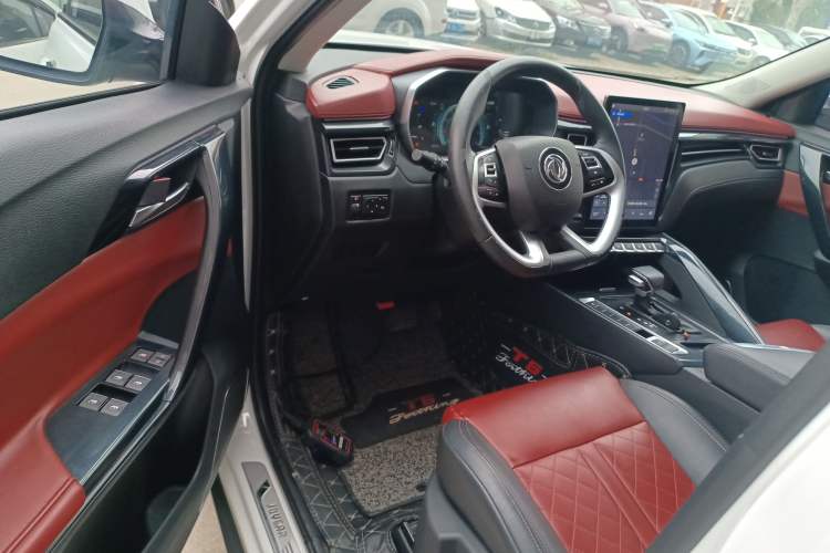 Used FORTHING T5 2018 230T CVT Smart Enjoyment Version