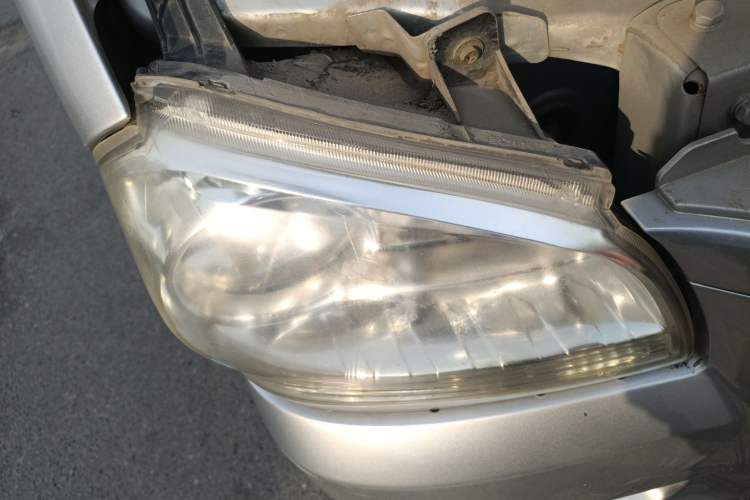 Used BAIC Weiwang 307 2014 1.2L Standard A12 Right Front Headlight