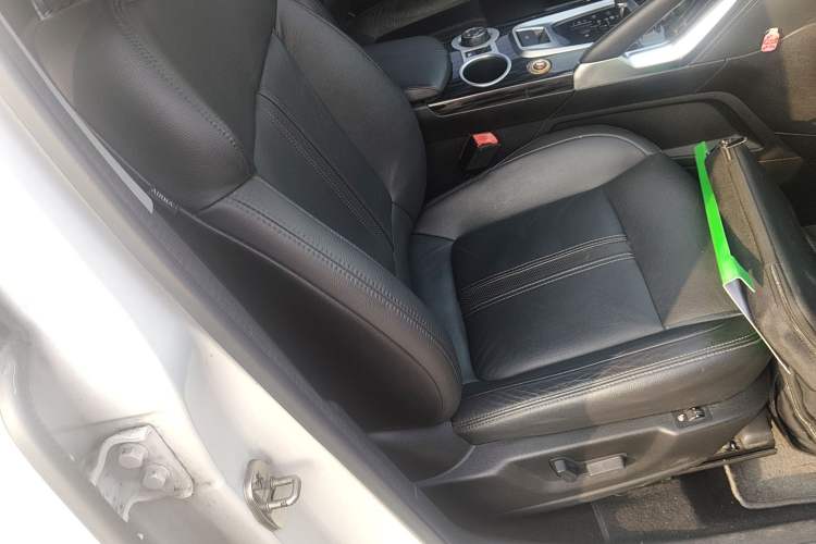 Used Peugeot 3008 2015 1.6THP Automatic Trend Edition
