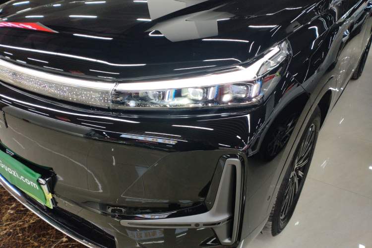 Used Geely Galaxy Galaxy M9 2025 Model 100km Two-Wheel-Drive Smart Navigation Edition