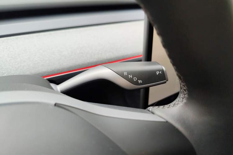 Used Tesla Model Y 2024 Rear-Wheel-Drive Version