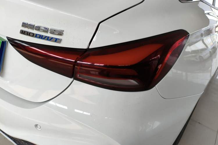 Used MG 5 2025 180 DVVT Global Luxury Edition