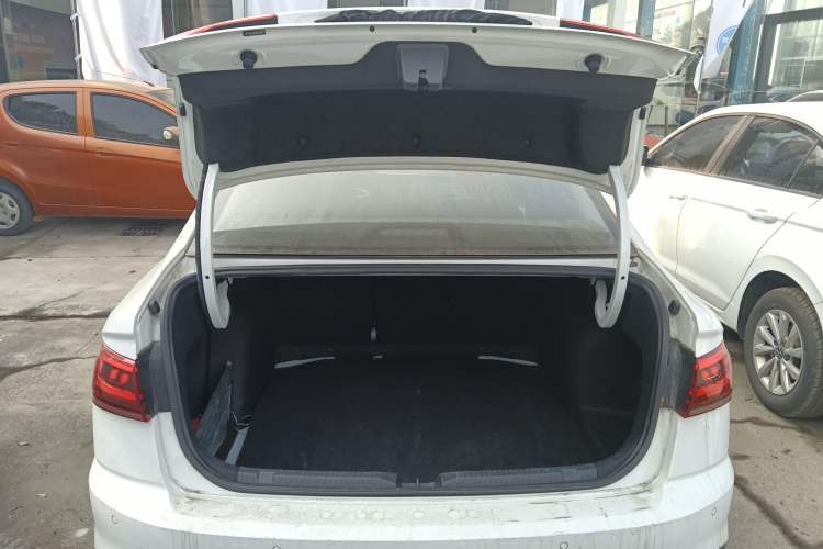 Used Volkswagen Bora 2024 200TSI DSG Comfort Edition
