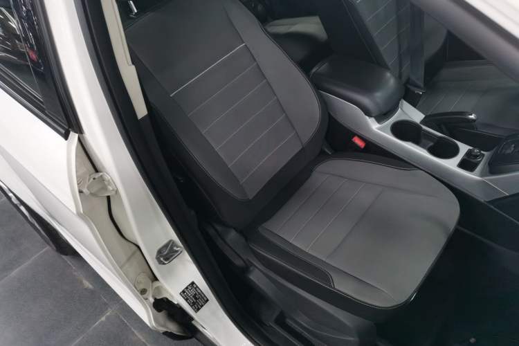 Used Ford Kuga 2015 1.5L GTDi Two-Wheel-Drive Comfort Model