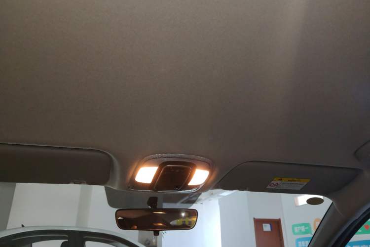 Used Hyundai Elantra 2023 1.5L CVT GLS Leading Edition Headliner