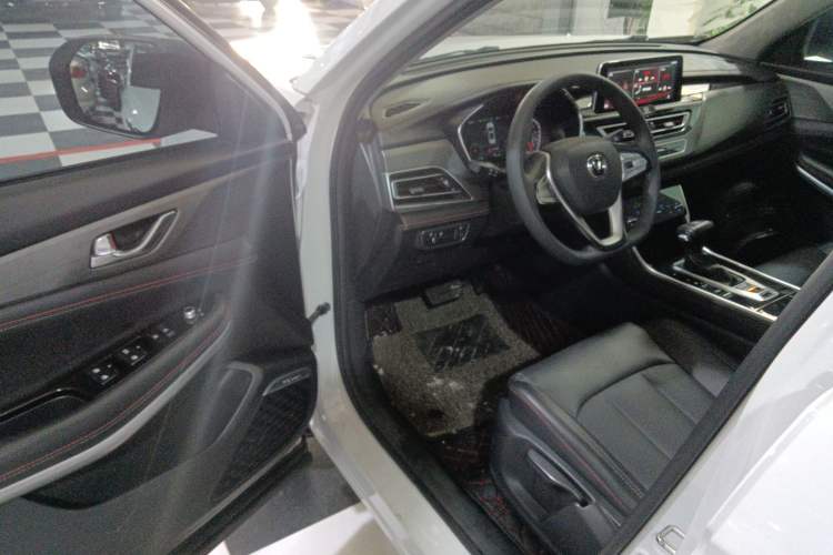 Used Changan CS75 2021 Honor Million Edition 280T DCT Luxury Model
