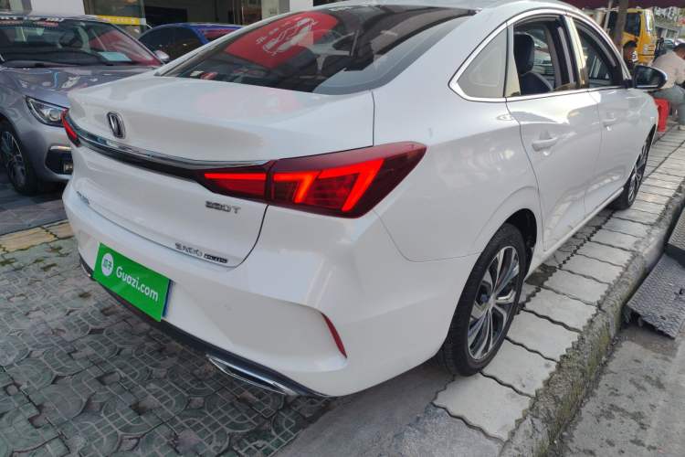 Used CHANGAN Eado 2021 PLUS Blue Whale NE 1.4T GDI DCT Flagship Model
