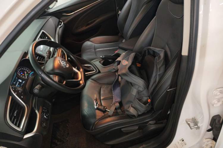 Used Buick GT 2017 15N Automatic Deluxe Edition
