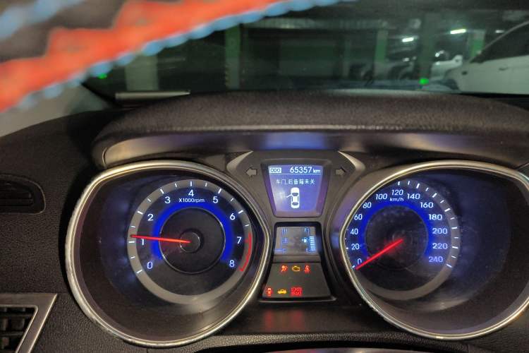 Used Hyundai Elantra (5th Generation / Langdong) 2015 1.6L Manual Leading Model
